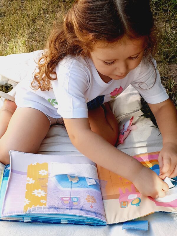 Libro de tela La casita